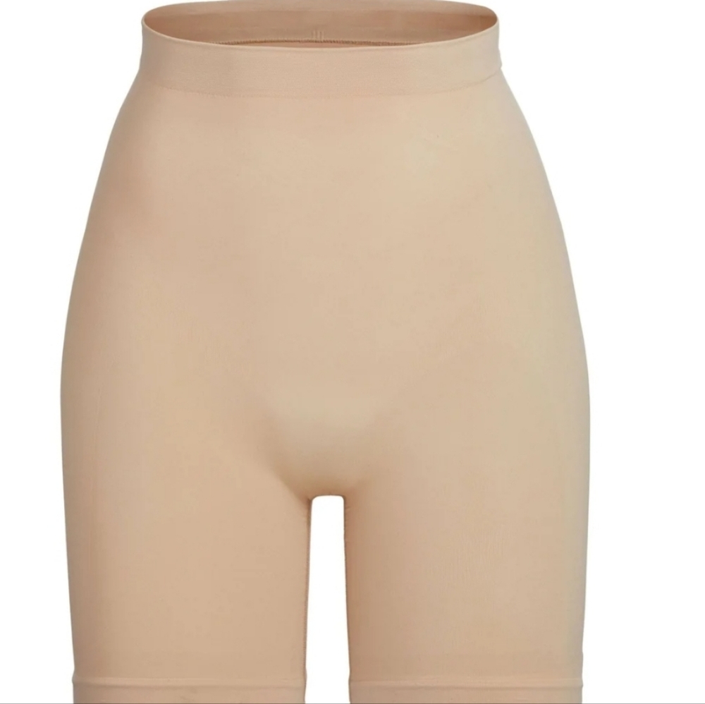 SKIMS SCULPTING SHORT MID THIGH W/ OPEN GUSSET CLAY TAN XL NWT